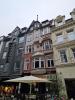 Eines der älteren Gebäude (gutes Restaurant)