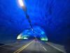 Im längsten Tunnel gibt es 3 mal eine speziell beleuchtete Halle
